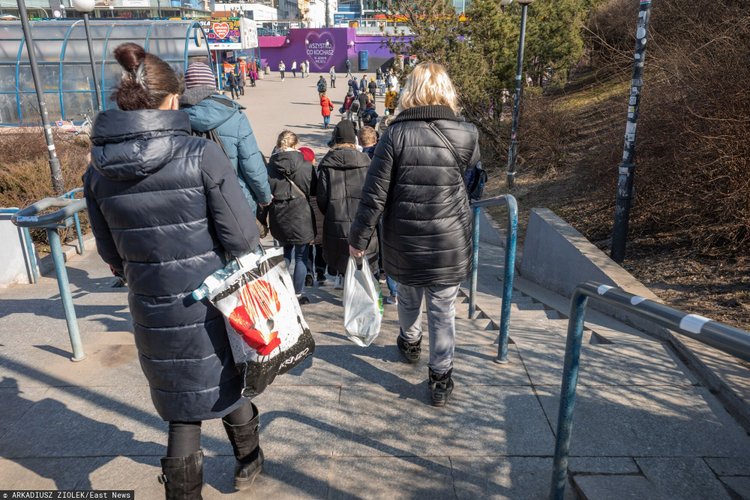 Niemiecka drogeria DM wchodzi na polski rynek za 2 dni. Dla pierwszych klientów przygotowano prezenty 