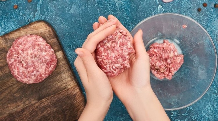 Bosko pyszne, lekko pikantne mielone z porem zamiast cebuli