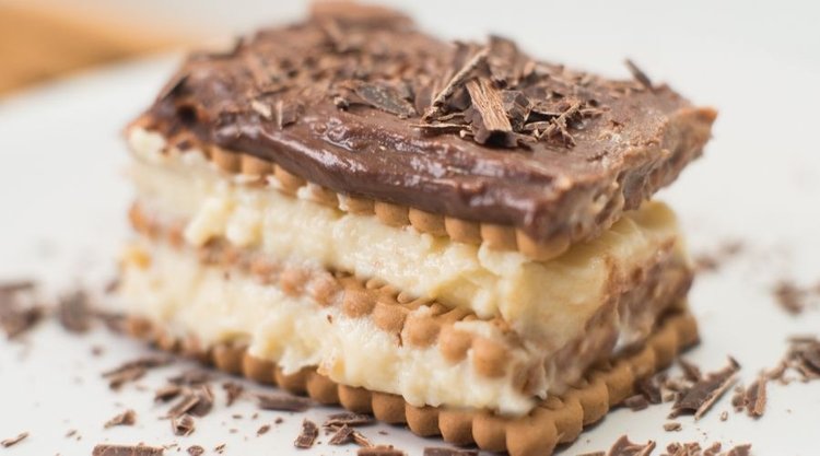 Błyskawiczne ciasto bez pieczenia kinder country - gotowe w 10 minut