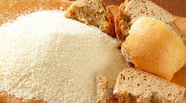 Sos chlebowy na bazie czerstwego pieczywa. Nic się nie zmarnuje