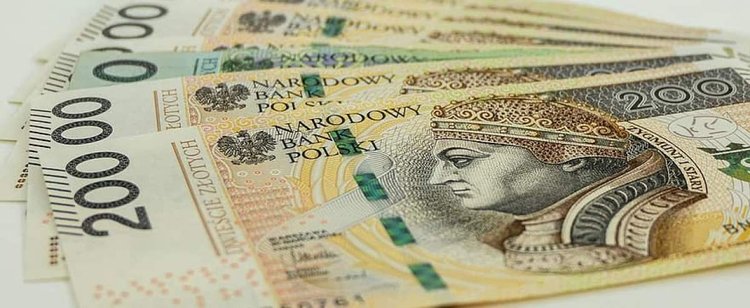 Pozwy za lockdown już się piszą, znaleźli furtkę w prawie. Rząd może się ugiąć