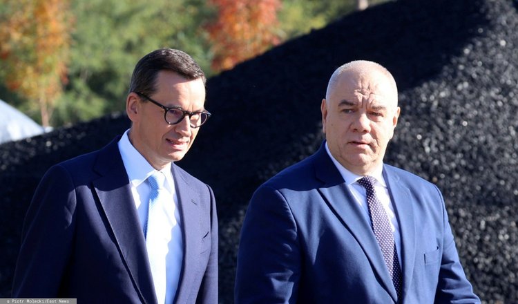 Dystrybucja węgla przez samorządy. Większość gmin zgłosiło chęć udziału w programie