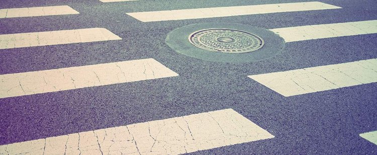 Radykalne zmiany dotkną wszystkich Polaków. Nowe przepisy na przejściach dla pieszych
