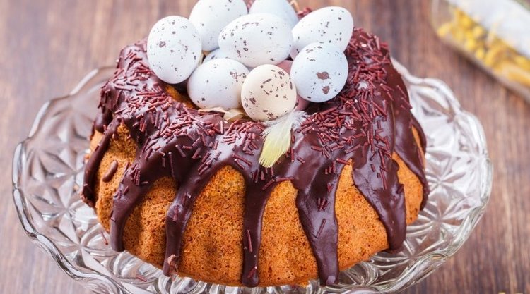 Babka gotowana, czyli ciasto bez pieczenia na Wielkanoc. Cudowny pomysł na deser