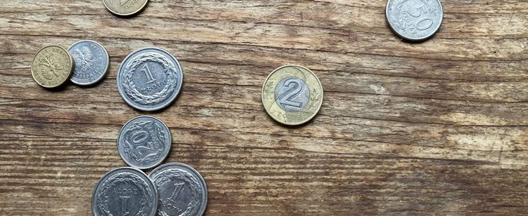 Moneta 2 zł może być warta ponad 2 tys. zł. Wystarczy jeden szczegół