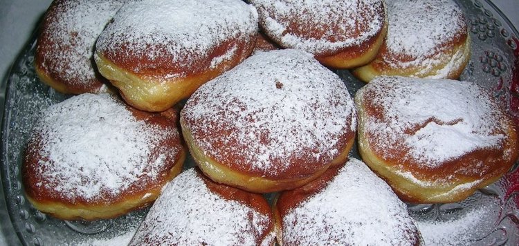Lepsze niż tradycyjne, serowe pączki robi się w mniej niż 20 minut