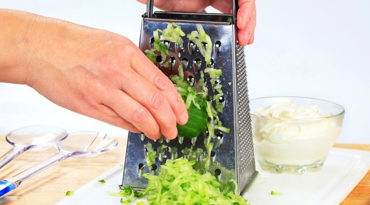 Tarta mizeria o bardzo wyrazistym smaku. Sekretem jest jeden wyborny dodatek