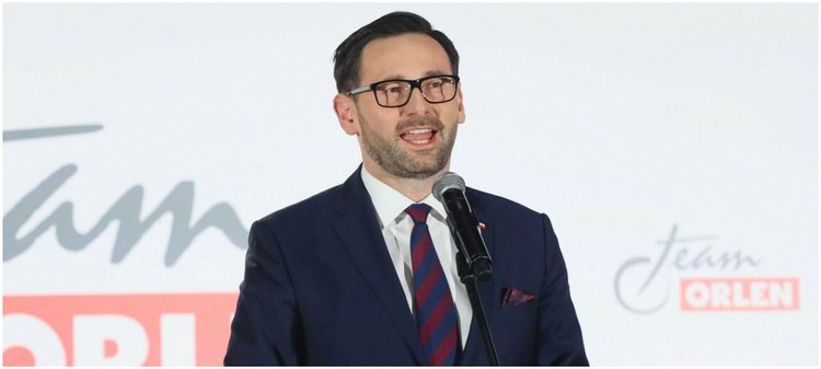 Daniel Obajtek zabrał głos w sprawie cen paliw. Zdaniem prezesa Orlenu w Polsce są jednymi z najtańszych w Europie