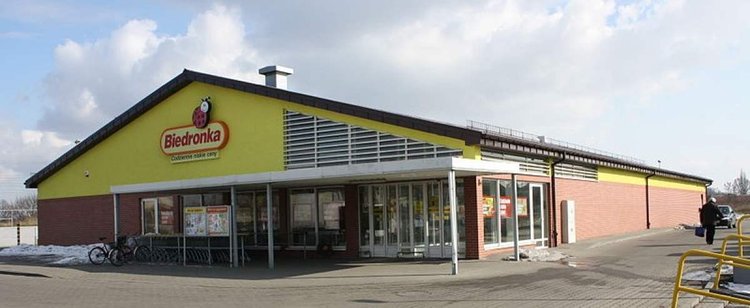 Koronawirus w Biedronce. Sklep został błyskawicznie zamknięty, sanepid poszukuje klientów