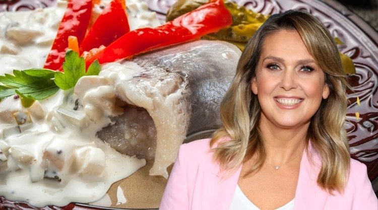Jak zrobić delikatne śledzie w śmietanie? Ewa Wachowicz ma prosty trik