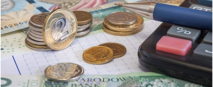 Szykuj się na kolejną opłatę. Rząd chce teraz położyć łapy na paliwie