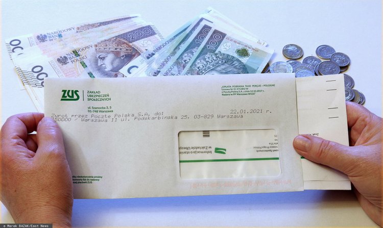 ZUS ma powody do zadowolenia. Już 7 mln Polaków korzysta z kont PUE ZUS
