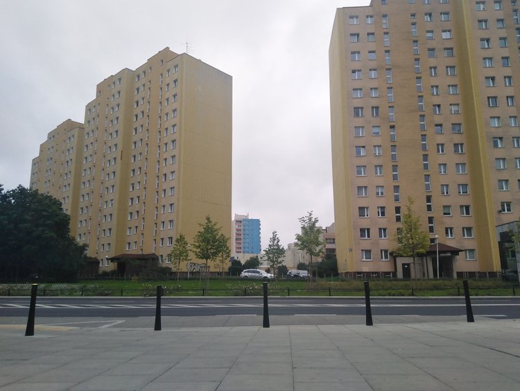 Mieszkańcy bloków i kamienic będą wytwarzać własną energię? Trwają prace nad ustawą