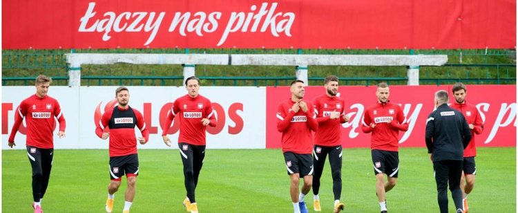 Ile będzie zarabiał nowy selekcjoner reprezentacji Polski? Boniek był wyjątkowo hojny