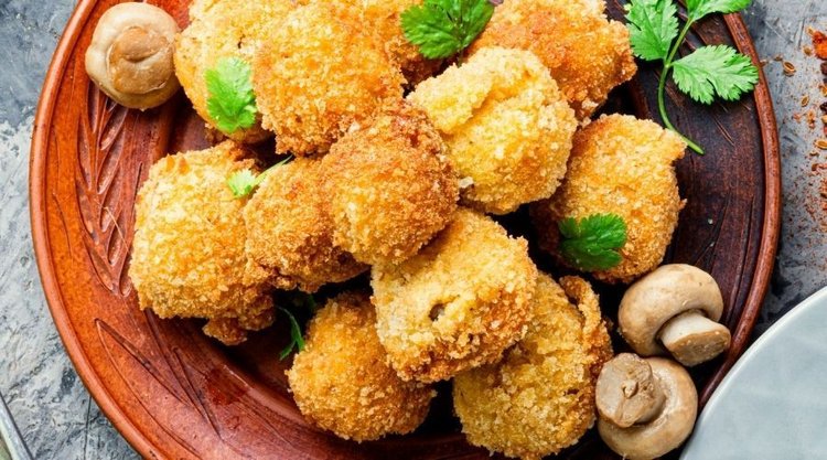 Smażone pieczarki w cudownie chrupiącej panierce - idealna przekąska dla całej rodziny