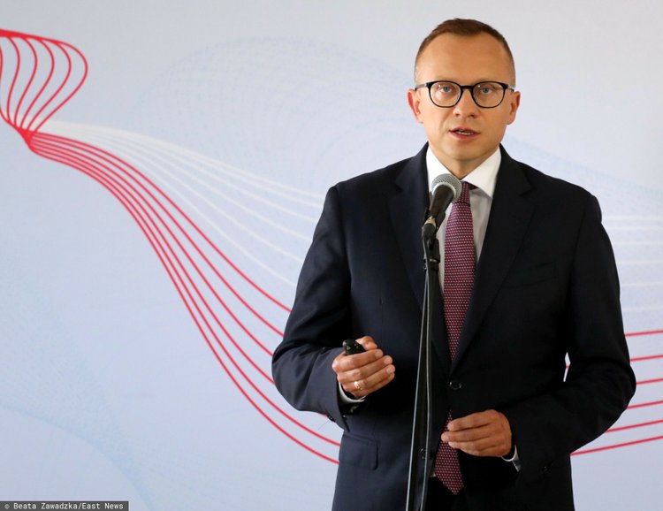 Artur Soboń mówi o obecnym kryzysie. “Realia są niepewne”