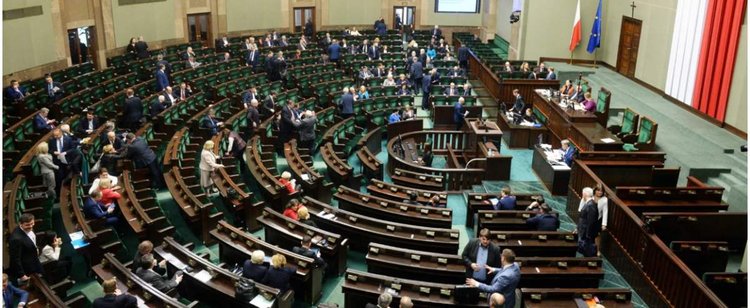 Podwyżek dla polityków nie będzie? Projekt ustawy odrzucony