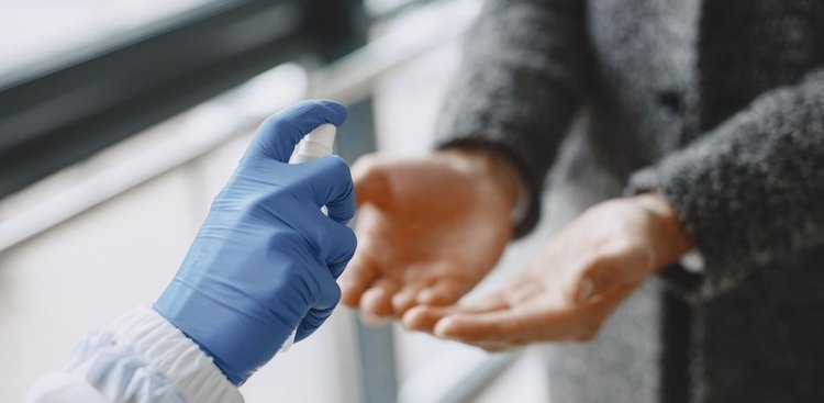 Bezpieczeństwo każdego dnia – jak dbać o higienę w pracy?