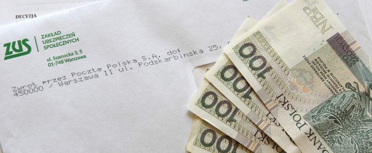 Urodziła i wychowała dziesięcioro dzieci, ale ZUS nie przyznał świadczenia Mama 4 plus. Powód jest po prostu oburzający