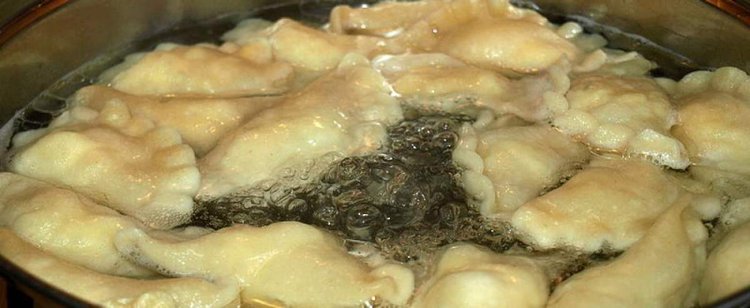 Jak prawidłowo ugotować pierogi?