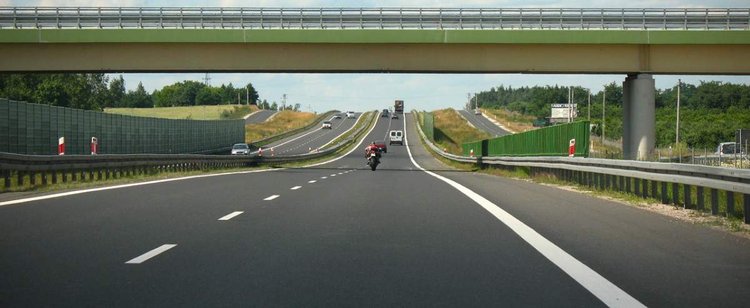 Czym jest viaTOLL? Kto musi zarejestrować się w tym systemie?