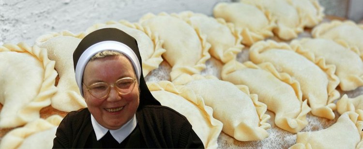 Na Wigilię tylko pierogi z kapustą według siostry Anastazji. Ich sekretem jest 1 dodatek do ciasta