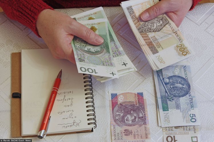 Najniższe emerytury bez podatku. PiS zaprezentował program