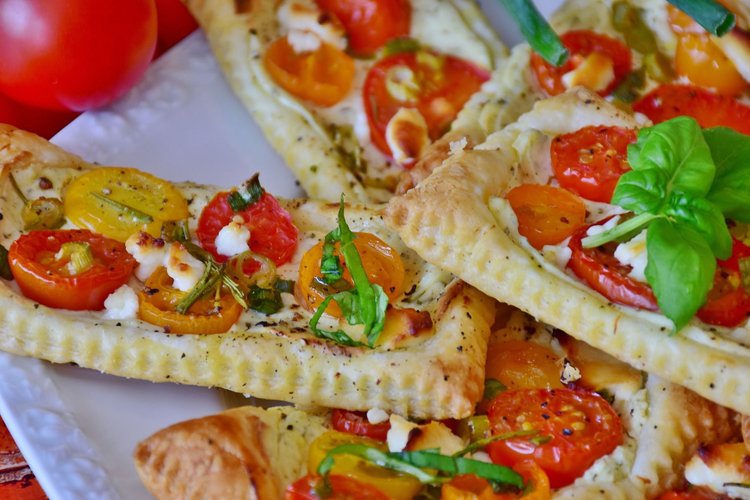Tarta a&rsquo;la pizza na cieście francuskim