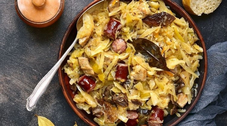Tradycyjny przepis na staropolski bigos