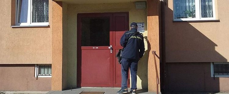 Otworzysz drzwi listonoszowi i się zdziwisz. Poczta wyposaży ich nowoczesny sprzęt