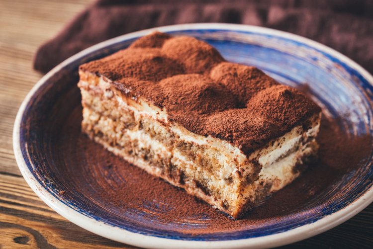 Rozkoszne, włoskie tiramisu - przepis na niezapomniany deser