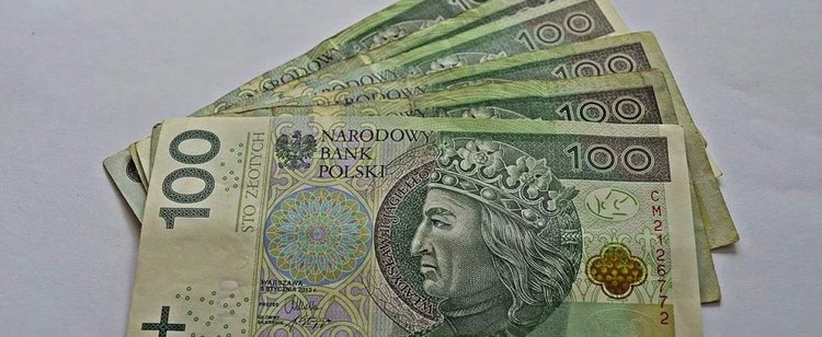 PKO BP ostrzega klientów. Oszuści podszywają się pod bank
