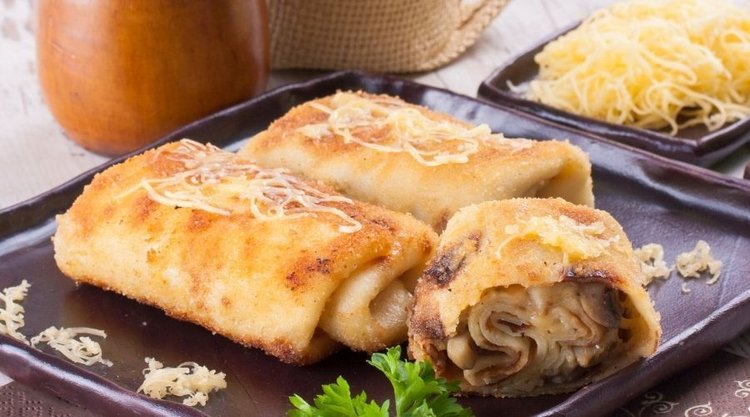 Jak zrobić naleśniki na krokiety, które nie pękają przy zwijaniu?
