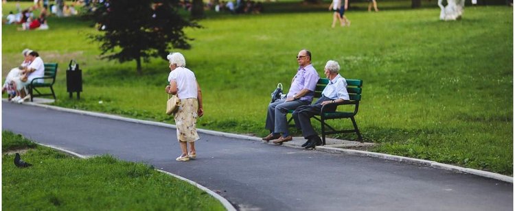Emerytura bez podatku czy dodatkowe świadczenia? Które rozwiązanie popierasz?