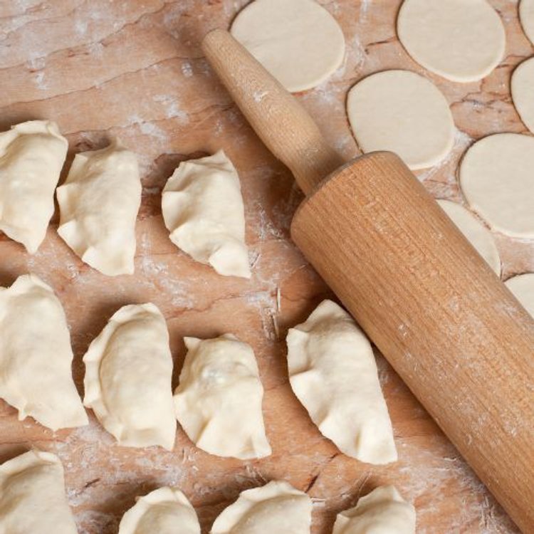 Aga kupiła doskonały składnik na pierogi w Biedronce. Ciasto wyszło jej mega miękkie, zdradziła przepis