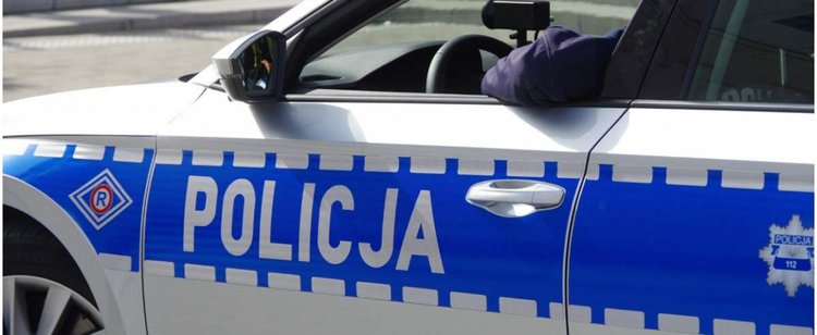 Ile zarabia policjant? Wypłata na początek wcale nie zachęca