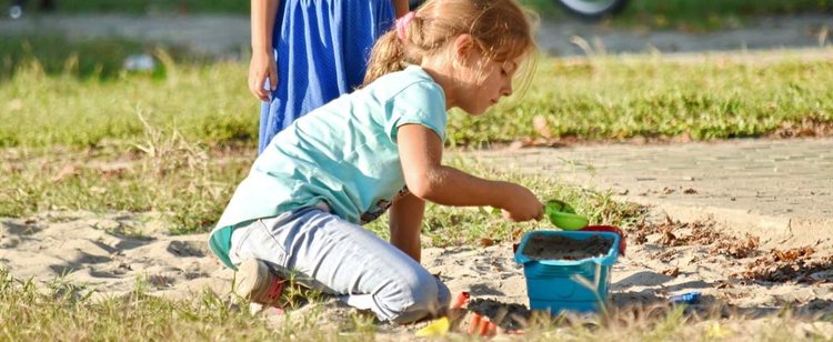 UOKiK ostrzega rodziców. Kulki magnetyczne niezwykle niebezpieczne dla dzieci