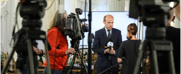 Największa partia opozycji chce zmienić nazwę. Politycy ujawniają, kiedy mają zamiar ją zmienić