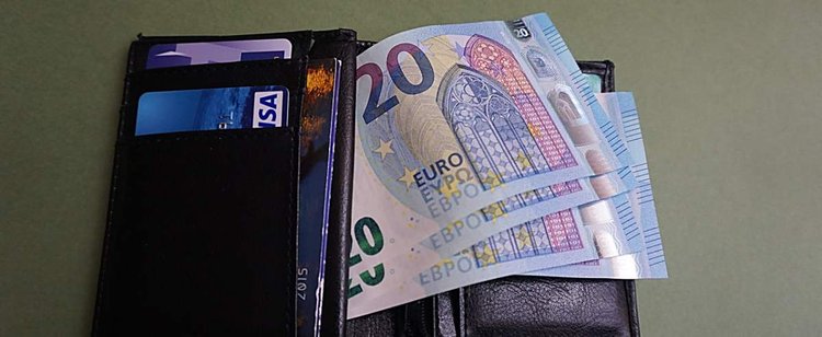 Dobrze płatne zawody za granicą. Wyjedziesz i sowicie zarobisz