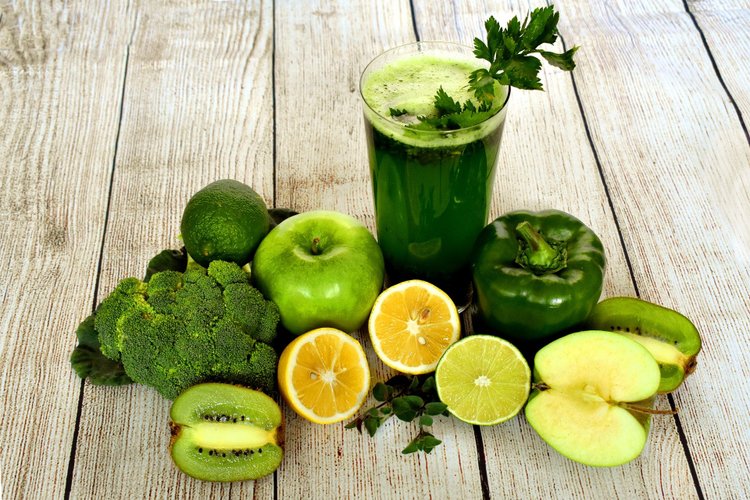 Smoothie szpinakowe z imbirem - zdrowa przekąska
