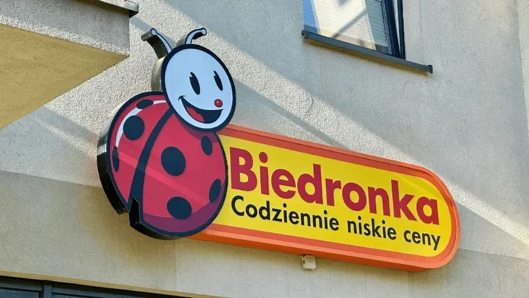 Zacznie się w poniedziałek. Biedronka zaszalała na Mikołajki, szykują się duże obniżki