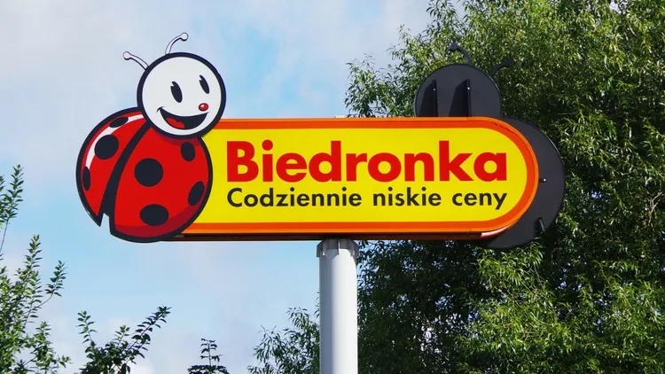 Kumulacja promocji dla posiadaczy karty Moja Biedronka. "1+1 gratis" w Biedronce to nie wszystko