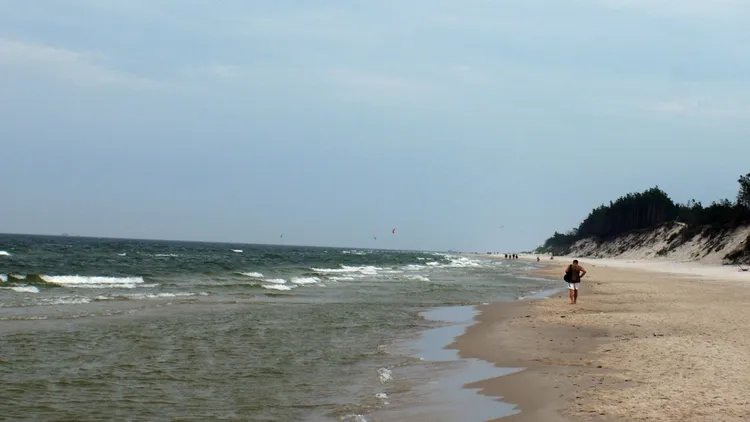 Tam Polacy ruszą na długi weekend w listopadzie. Kurort nad Bałtykiem przyciąga całe rodziny