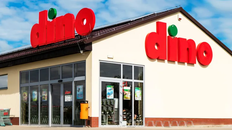 W Dino zacznie się już w środę. "2+1 gratis" i gigantyczne obniżki, klienci się obkupią