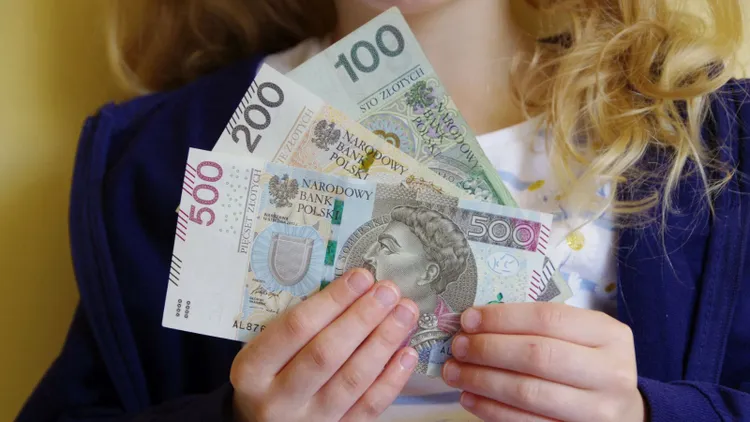 Zmiany w 800 plus od 2027 roku. Duże ułatwienie dla milionów rodziców
