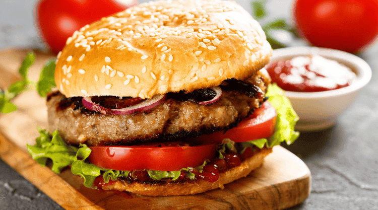 Burgery wołowe z serem. Przepis krok po kroku