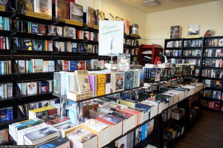 Self publishing. Pisarka Iwona Herbuś mówi jak wydać książkę samemu