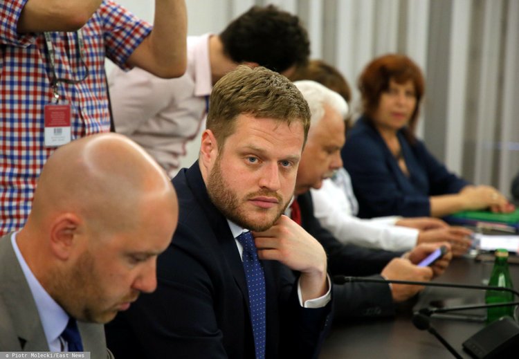 Były minister cyfryzacji: „firma Newag potraktowała cyberbronią swoich własnych klientów”