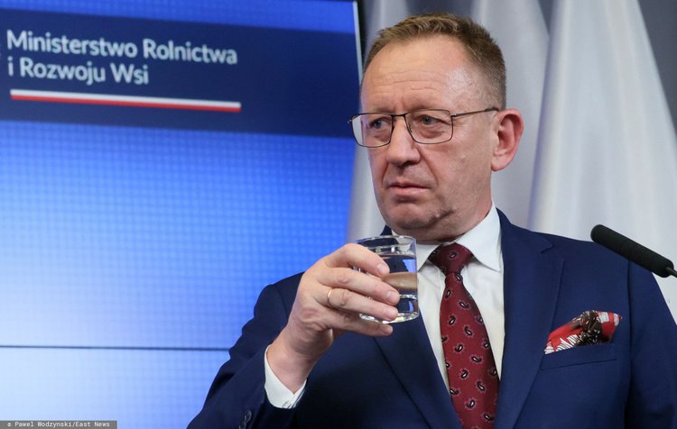 Rząd chce stworzyć własną sieć sklepów. Ma być konkurencją dla Biedronki i Lidla