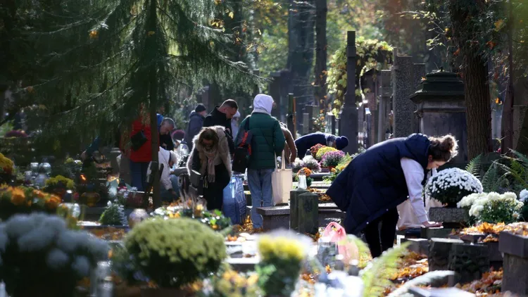 Pogoda 1 listopada będzie wyjątkowa. Takich Wszystkich Świętych nie było od lat
